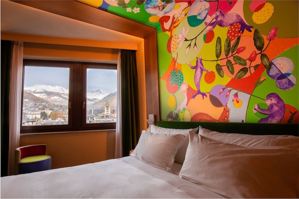 Omama Hotel Family Room, City View (Plus)