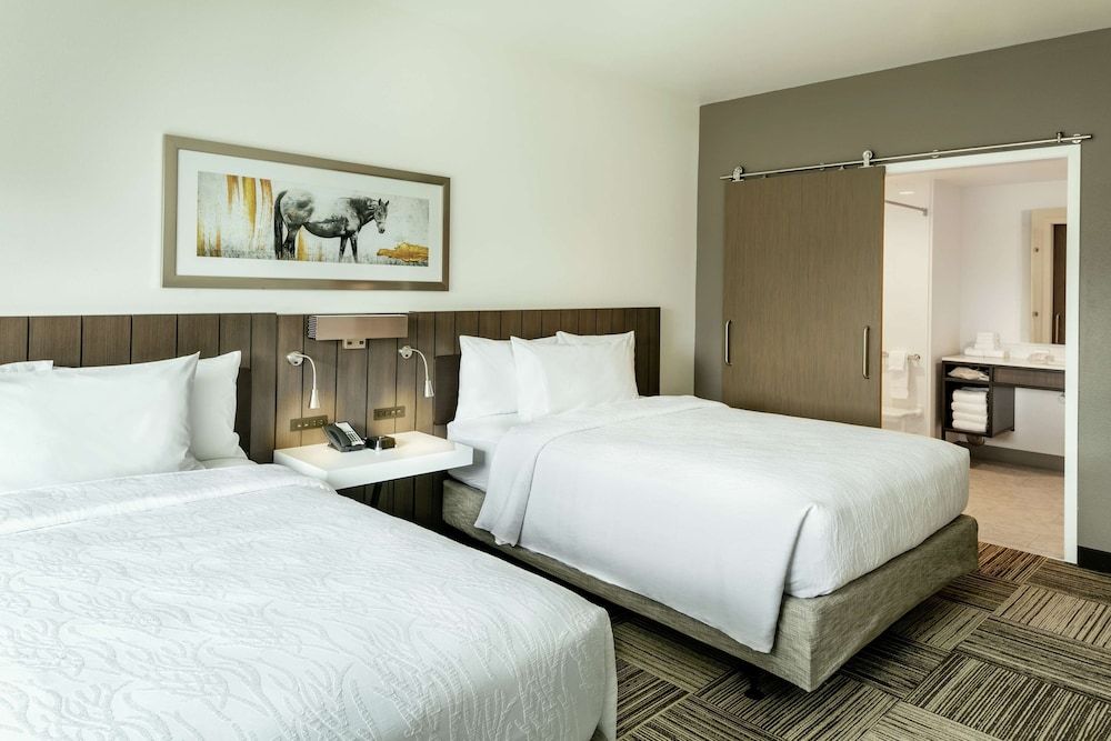 Suite, 2 Queen Beds, Accessible (Roll-In Shower, Mobility & Hearing)