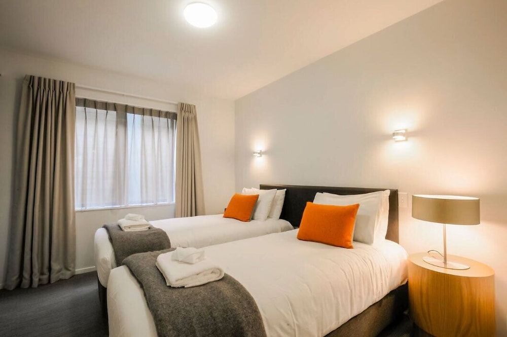 Panorama Terrace Apartments, Element Escapes Apartment, 2 Bedrooms, Balcony, Lake View 2