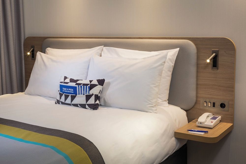 Standard Room, 1 Queen Bed, Accessible