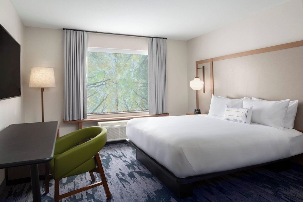 Room, 1 King Bed, Non Smoking