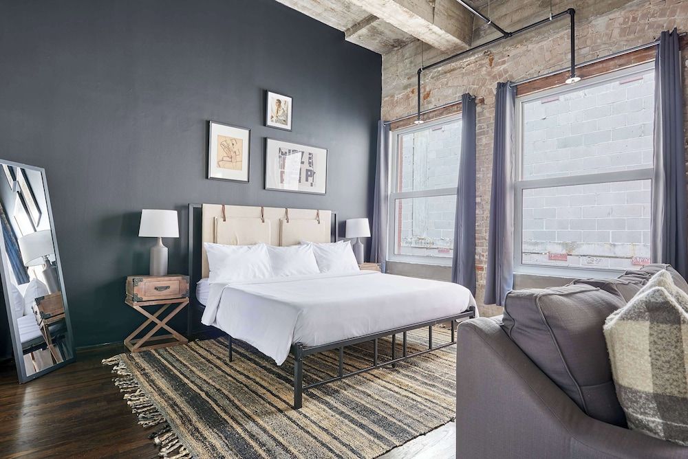 undefined Reside Houston Dwntwn, Wyndham 5