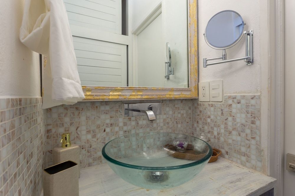 Lotus Beach Hotel - Adults Only Plunge Pool Suite 8