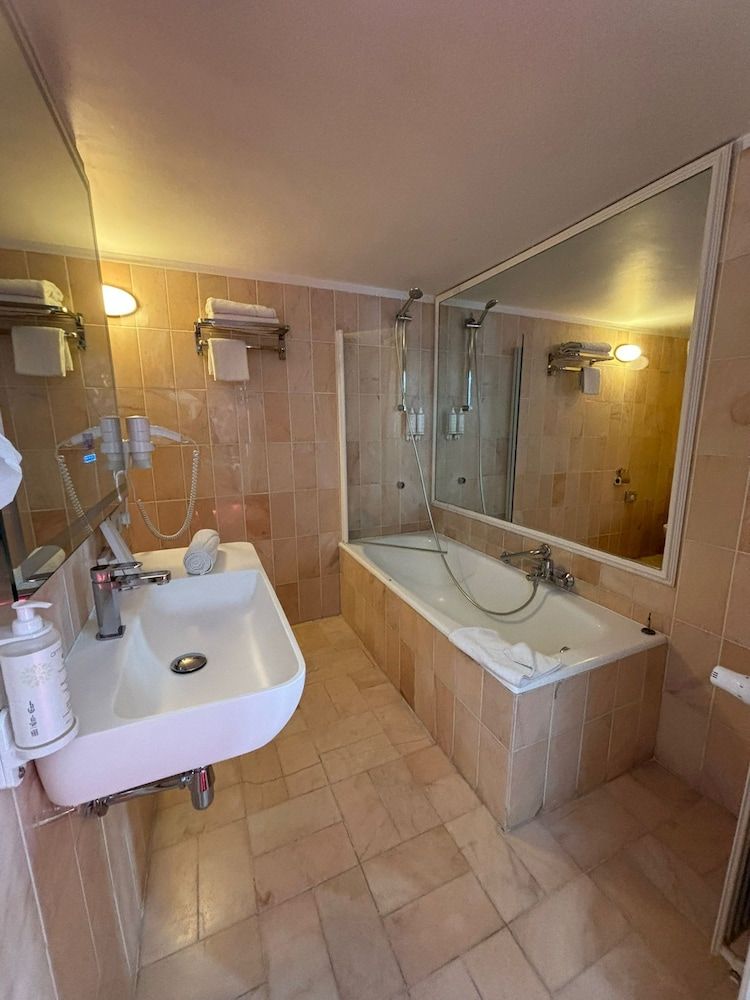 La Bourse Hotel Elite Room 3