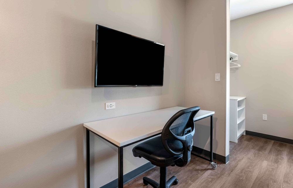 Extended Stay America Premier Suites Melbourne Palm Bay Standard Studio, 1 King Bed, Non Smoking 5