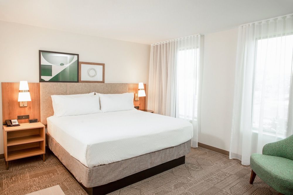 Suite, 1 Bedroom, Accessible, Kitchen (Communication)