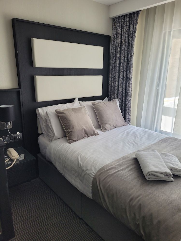 undefined Hatton Garden Hotel 9