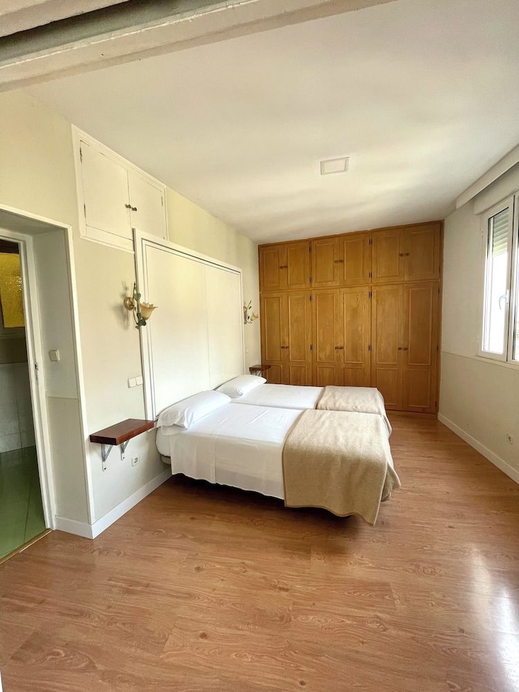 Apartamentos Mayor Centro Superior Apartment, 2 Bedrooms 4