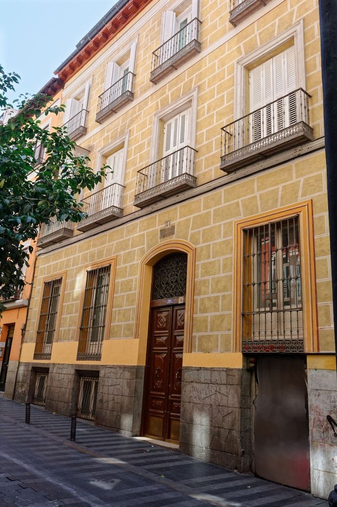 undefined Arenal Suites Gran Vía 8