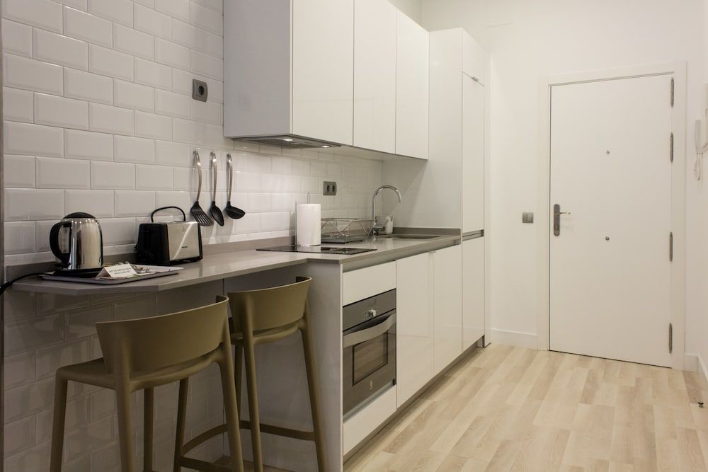 Arenal Suites Gran Vía Business Studio (8) 11