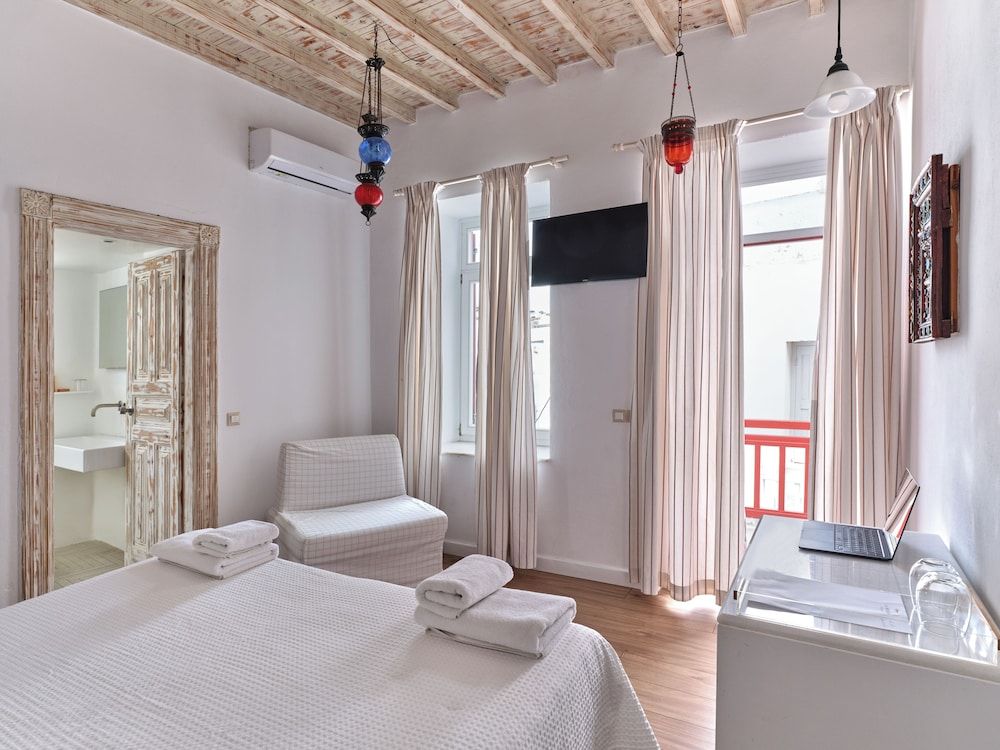 La Maison Kalogera Downtown Suite 13