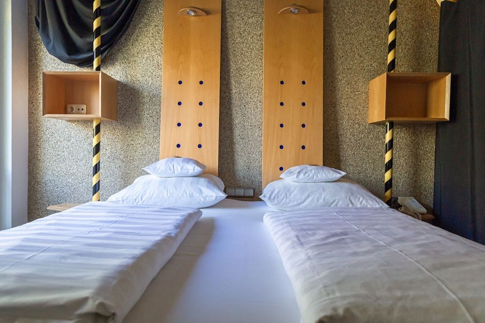 Mintrops Land Hotel Burgaltendorf Standard Double Room 2