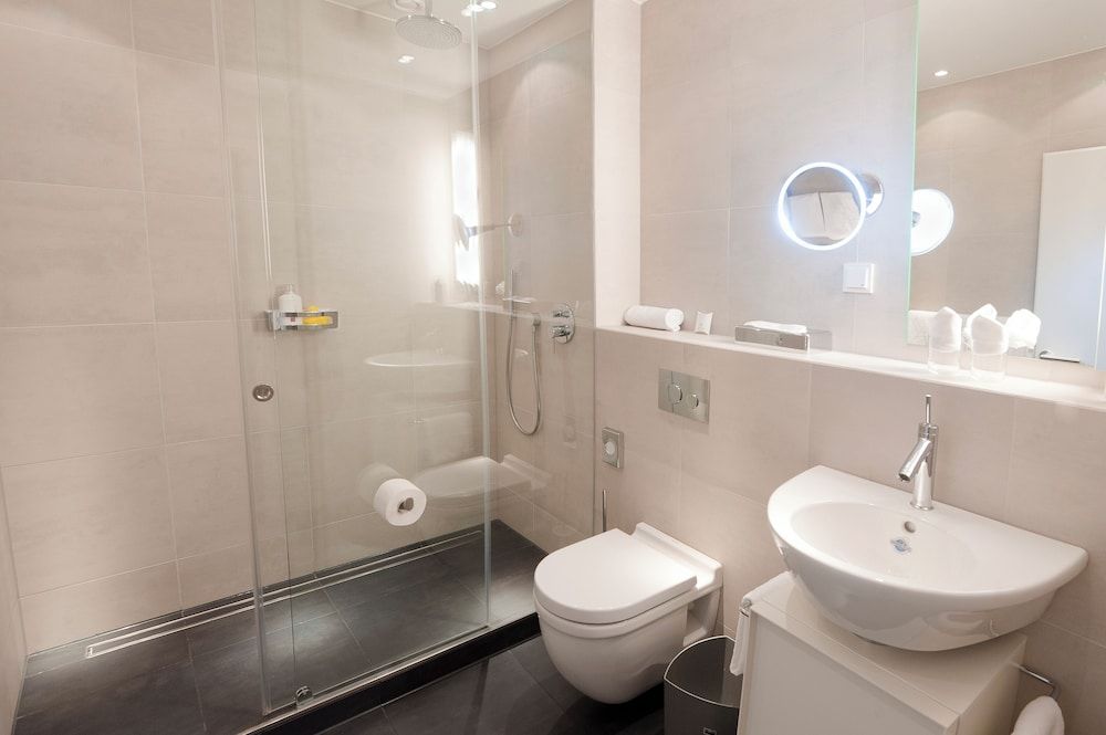 Mintrops Land Hotel Burgaltendorf Superior Double Room 5