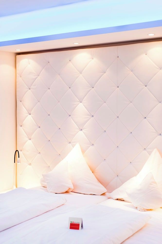 Mintrops Land Hotel Burgaltendorf Superior Double Room 7