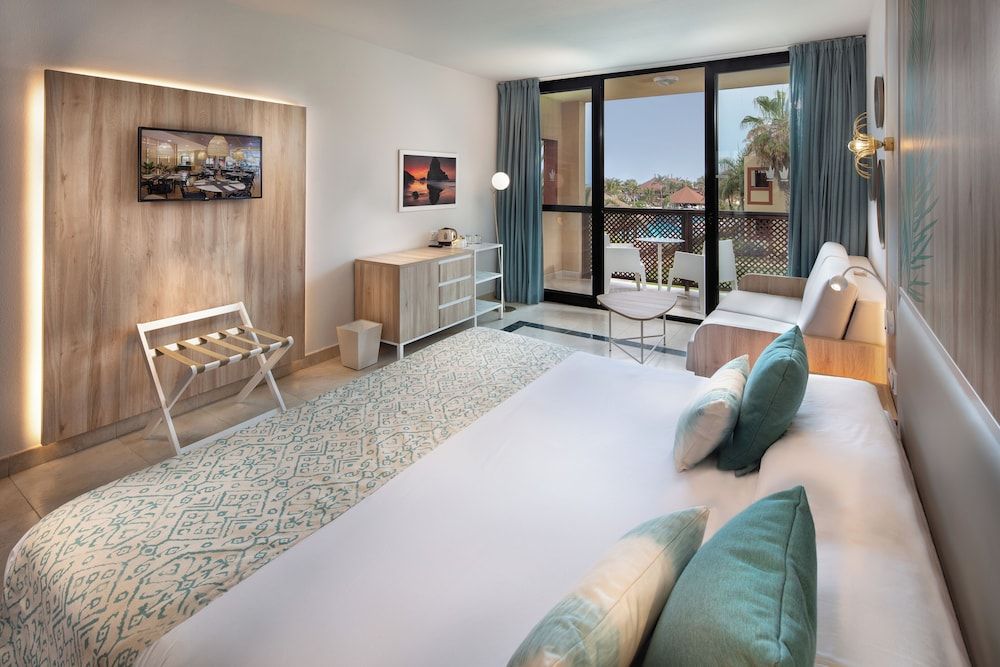 Standard Single Room, Partial Ocean View
