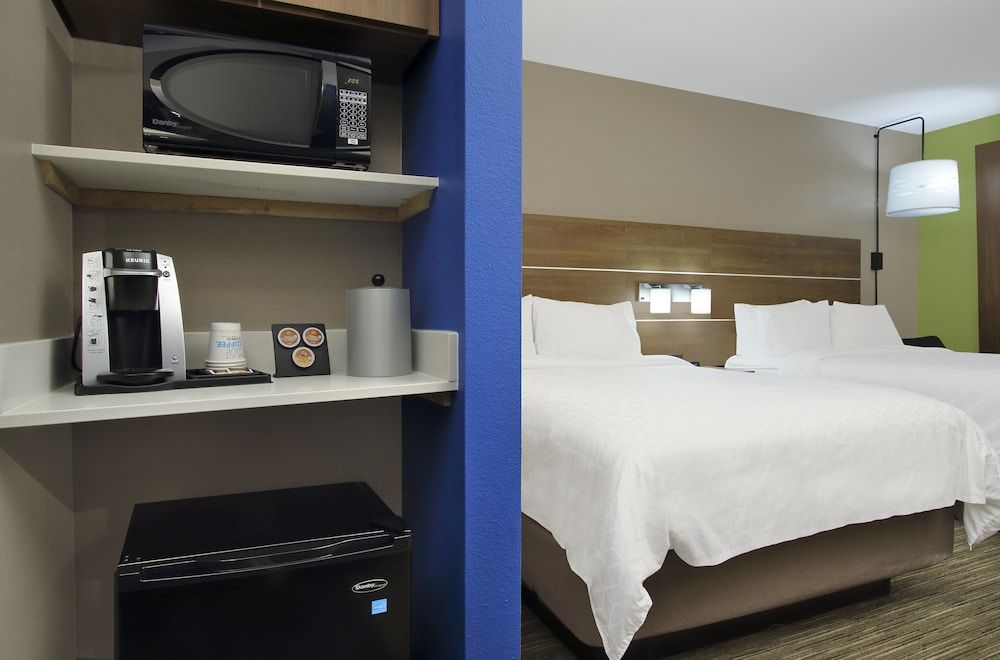 Standard Room, 2 Queen Beds