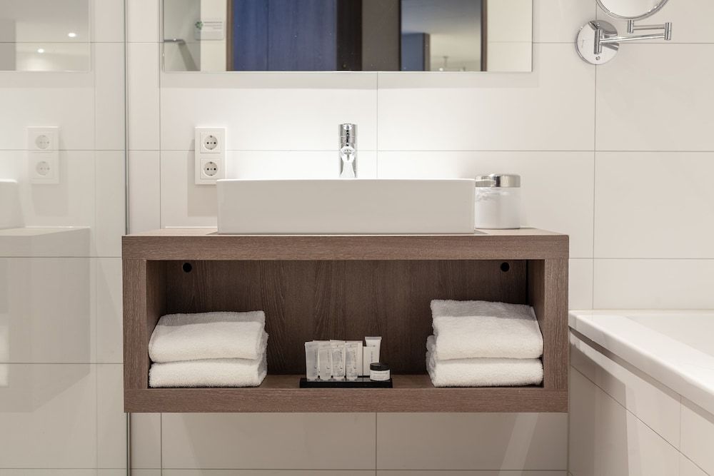 Van der Valk Hotel Groningen-Hoogkerk Family Room 5