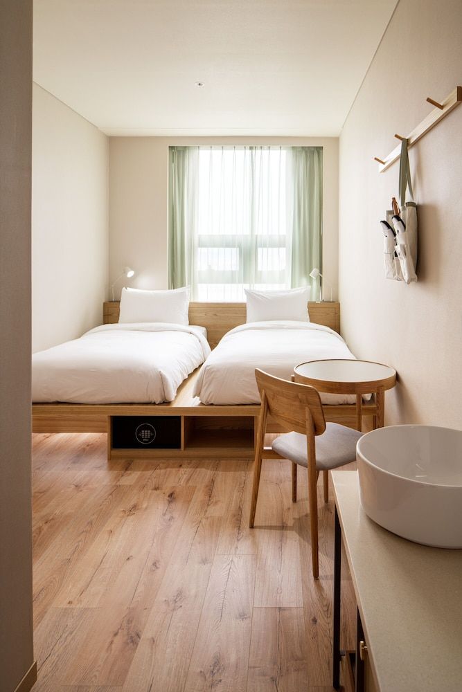 undefined Anteroom Seoul 3