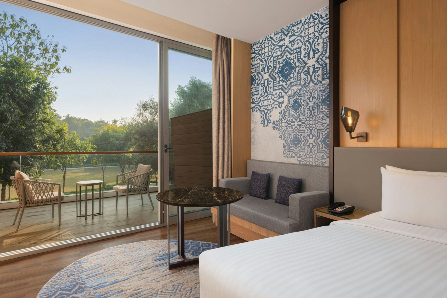 Premier Room with Sit-out, Guest room, 1 King, Garden view, Balcony