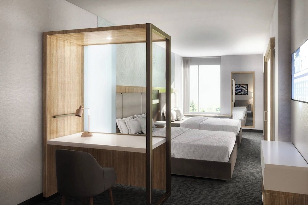 Suite, 2 Queen Beds (Hearing Accessible)