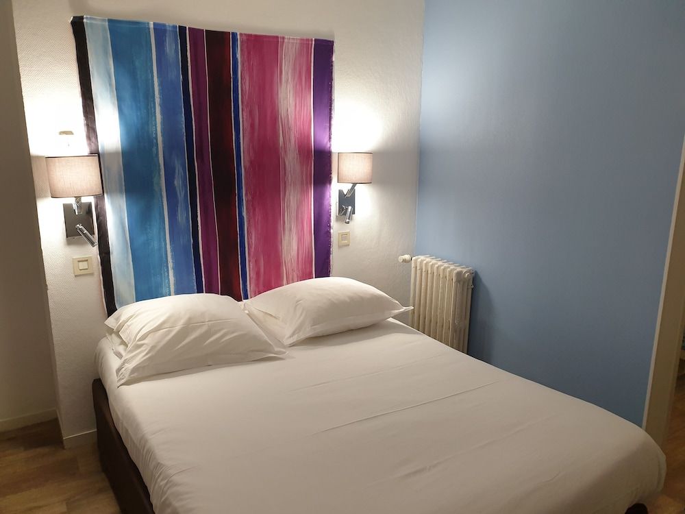 Hotel Le Royalty Double Room 4