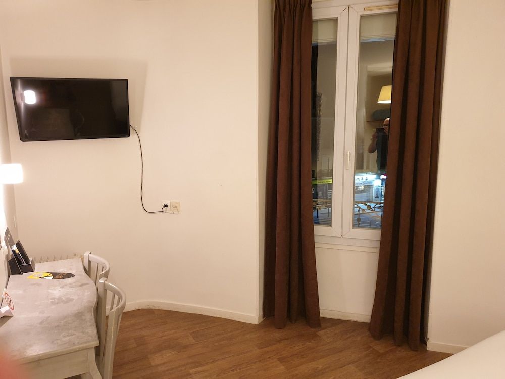 Hotel Le Royalty Double Room 15