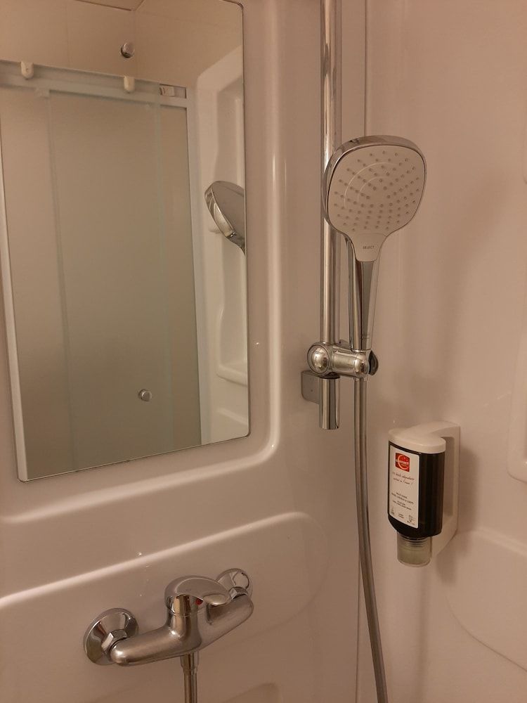 Hotel Le Royalty Double Room 13