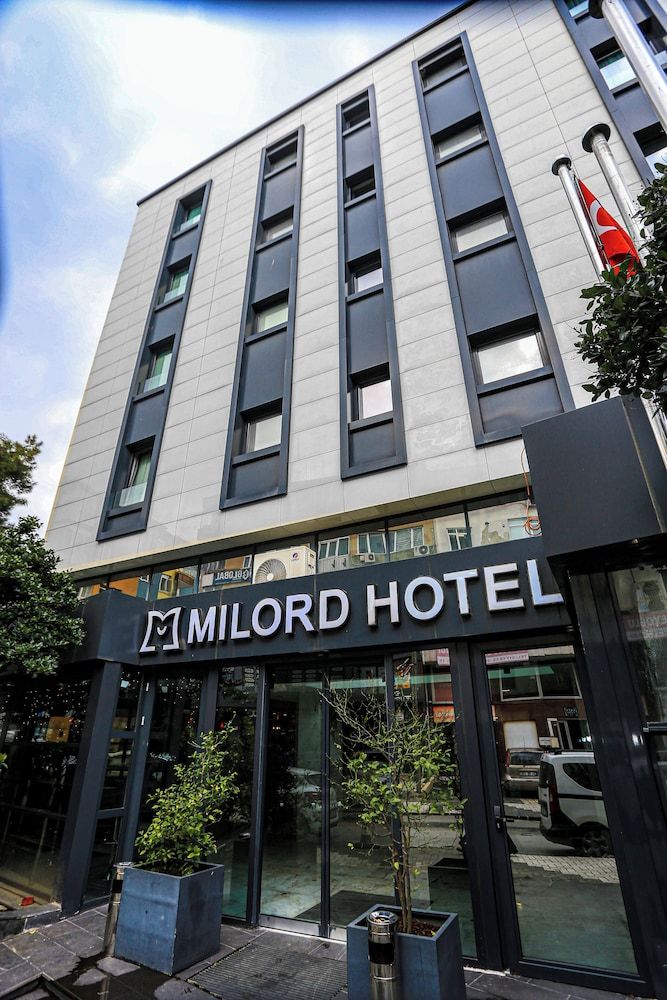 undefined Milord Hotel