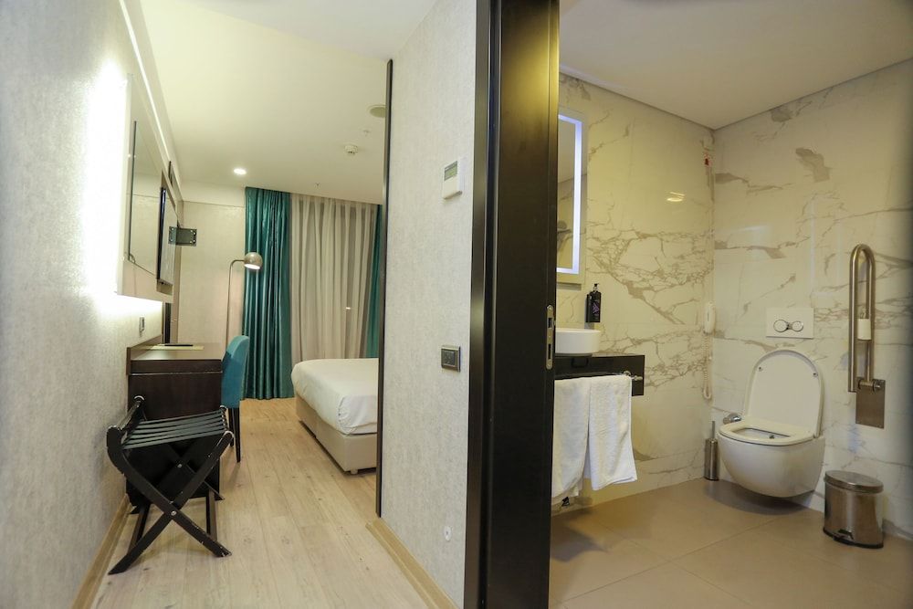 undefined Milord Hotel 10