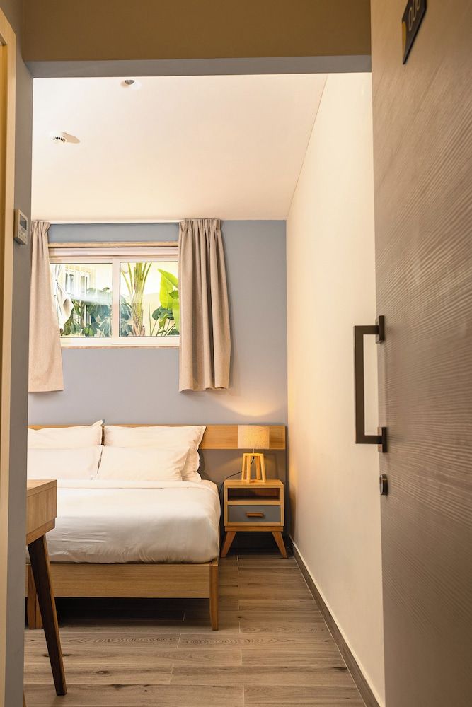 Ta' Tereza In Manwel Dimech Economy Room 5