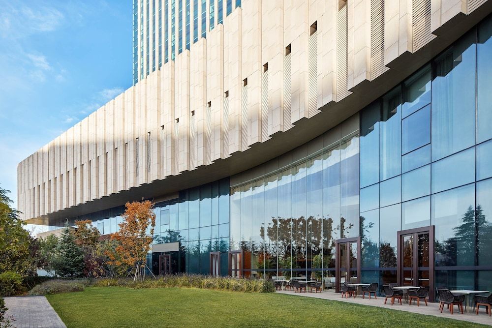 undefined Sheraton Beijing Lize Hotel 2