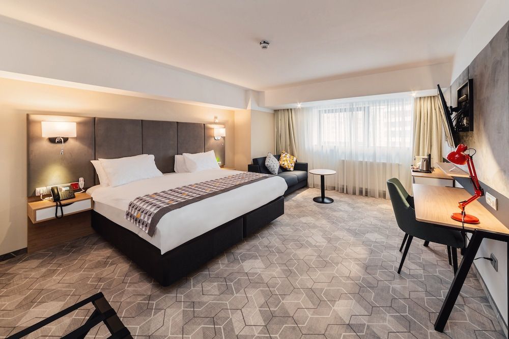 undefined Holiday Inn Bucharest - Times by IHG 8