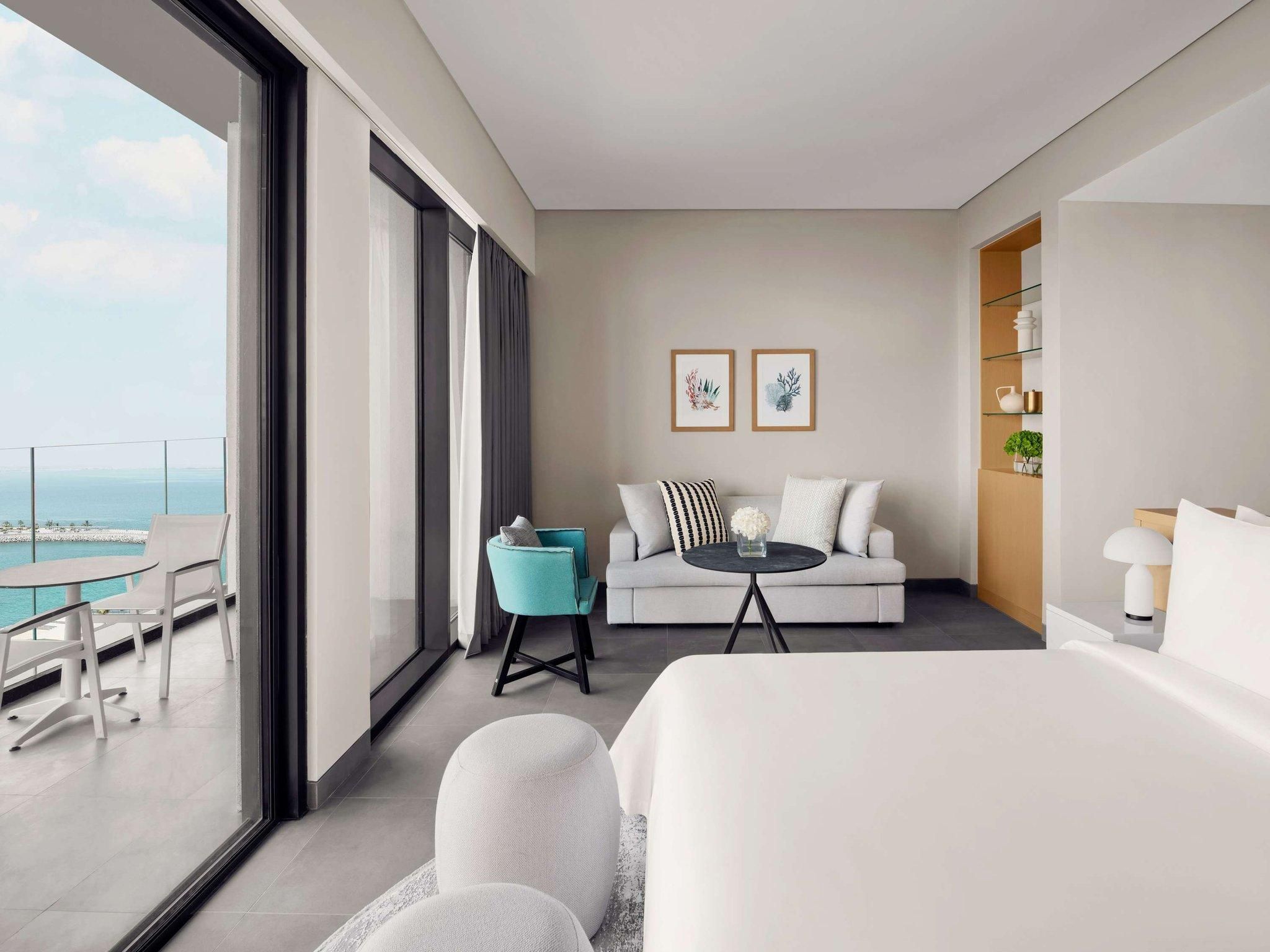 Superior Island Sea View King Room