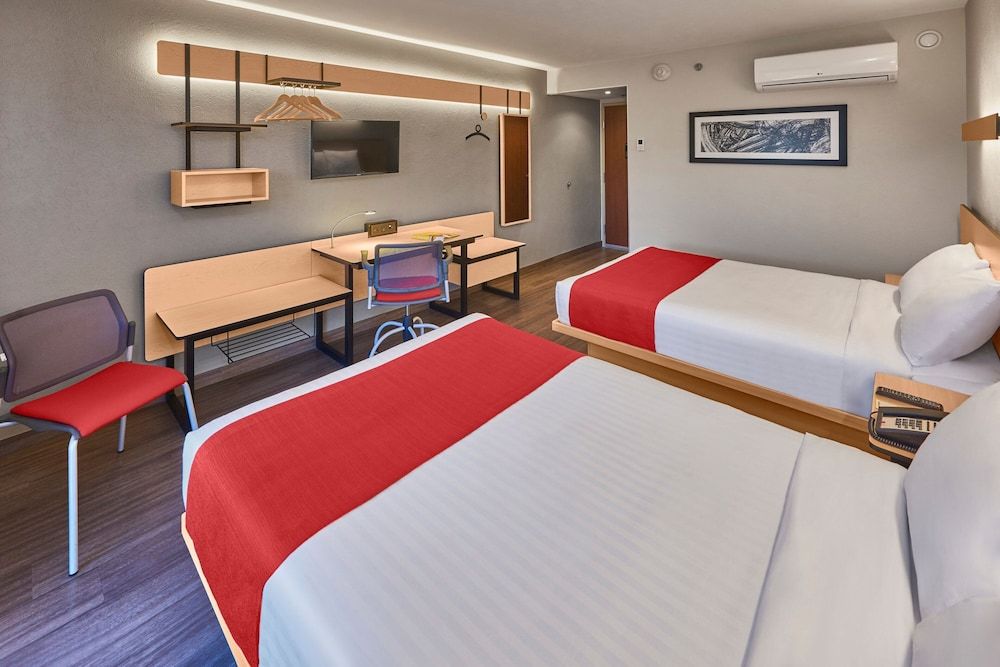 City Express by Marriott Lagos De Moreno Room, 2 Double Beds 8
