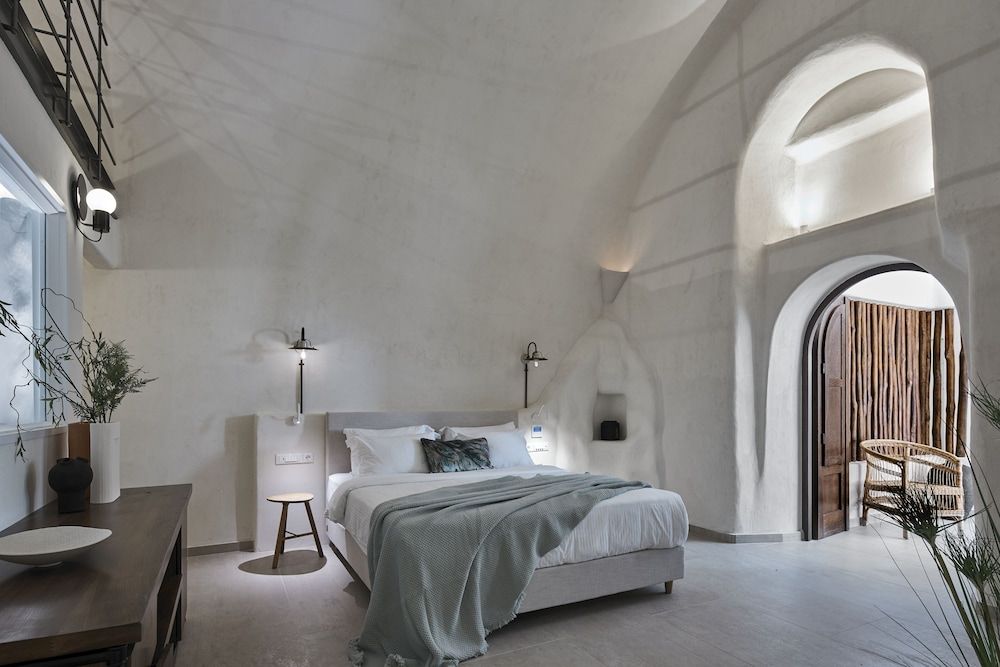 undefined Winery Hotel 1870 6