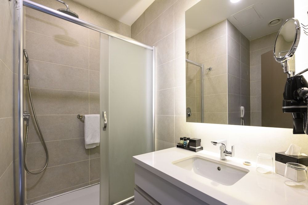 undefined La Quinta by Wyndham Istanbul Gunesli 10
