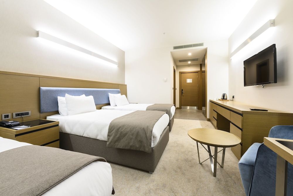 Superior Room, 3 Twin Beds, Non Smoking