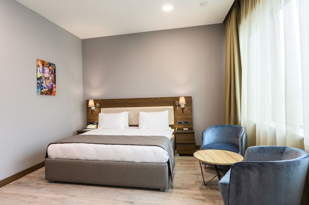 undefined La Quinta by Wyndham Istanbul Gunesli 5
