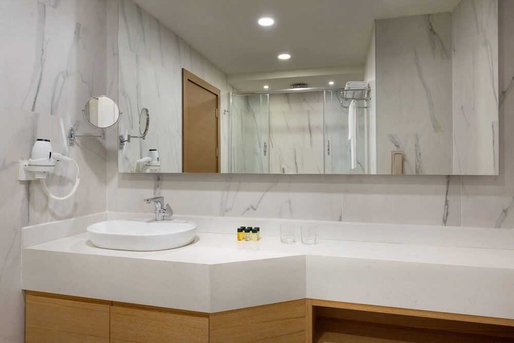 undefined La Quinta by Wyndham Istanbul Gunesli 3