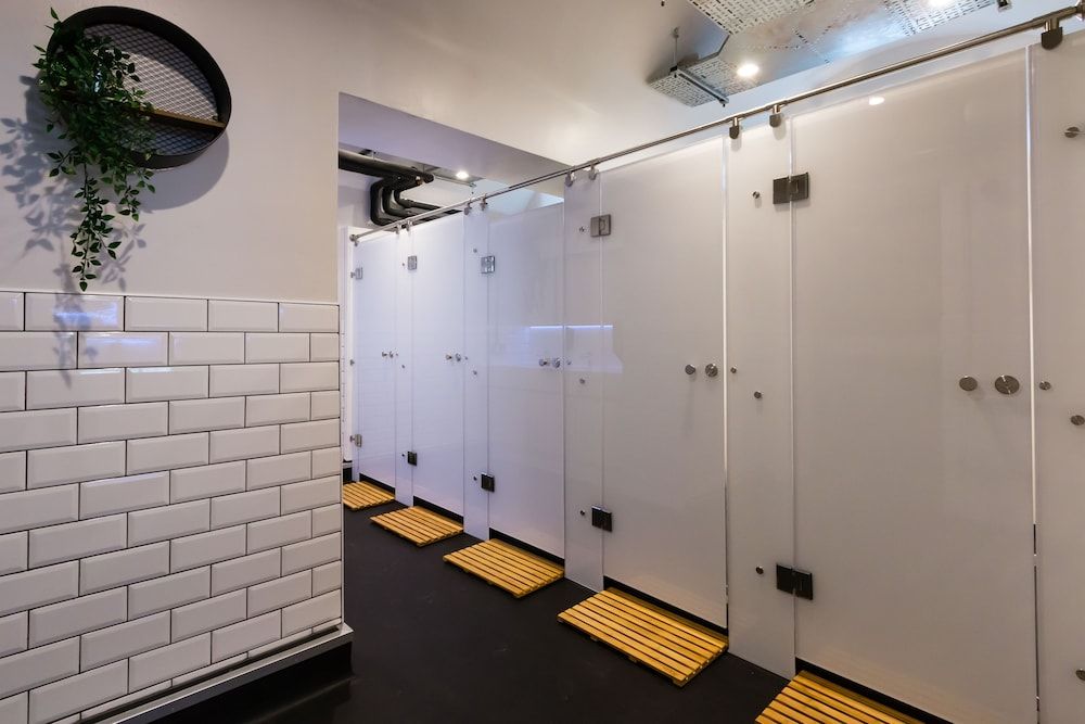 undefined CODE - The Court, Edinburgh 7
