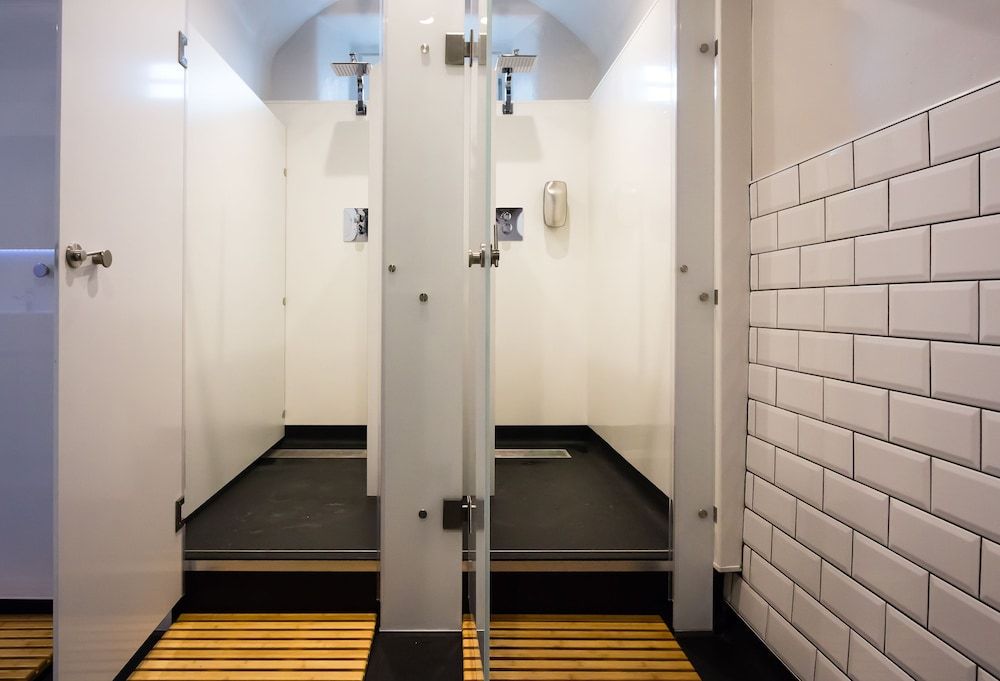 undefined CODE - The Court, Edinburgh 9