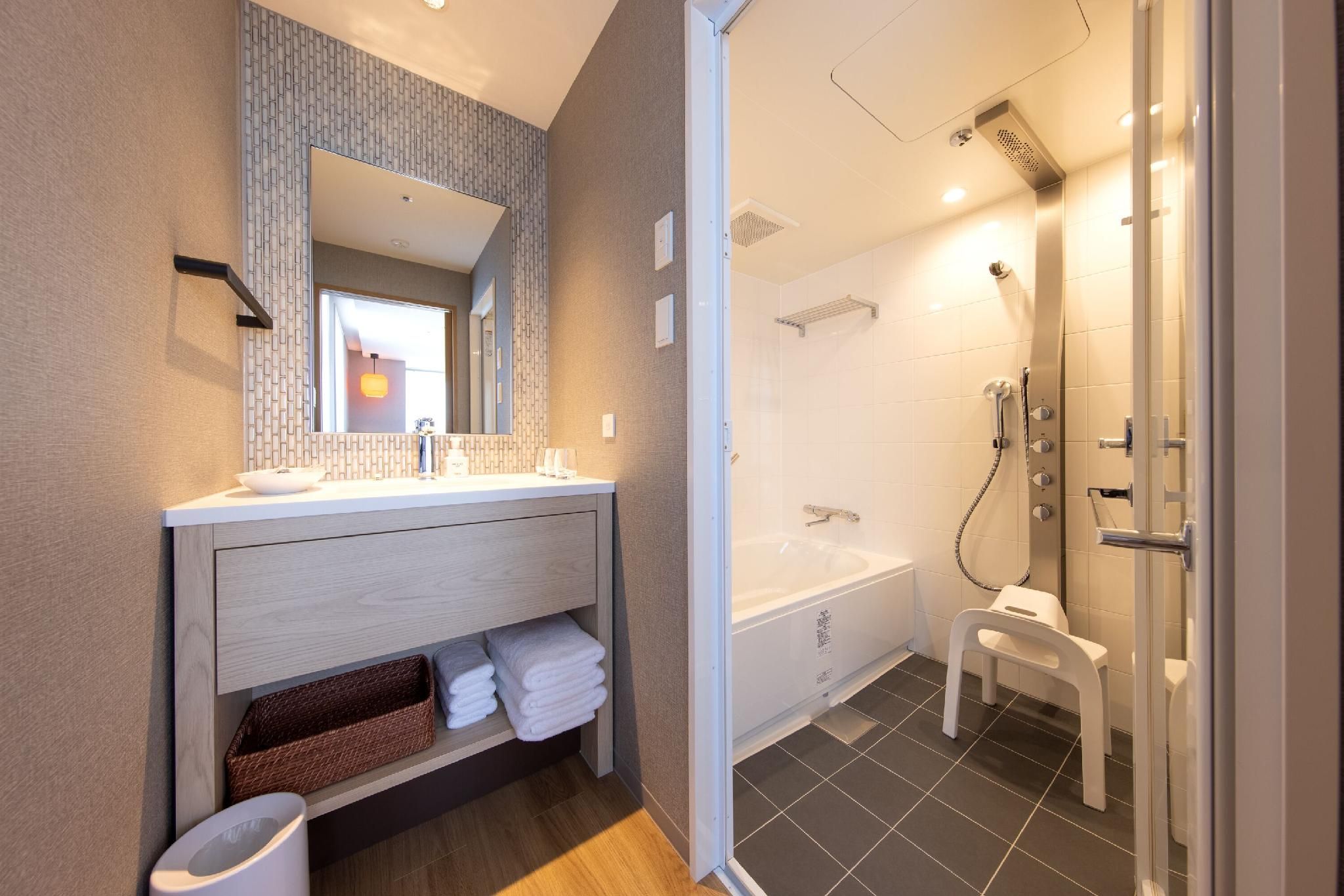 Superior Twin Room for 2 People - Non-Smoking