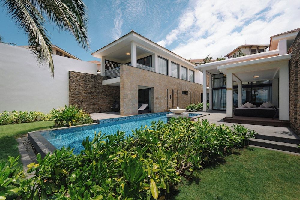 undefined Danang Marriott Resort & Spa 2