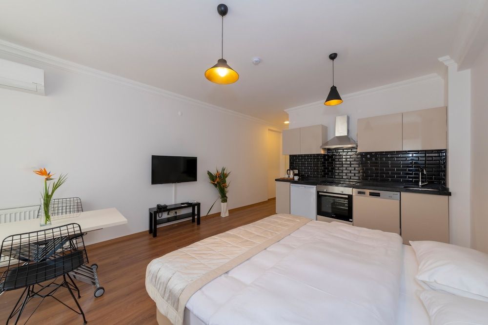 Joy Suites Superior Double Room, 1 Double Bed 2