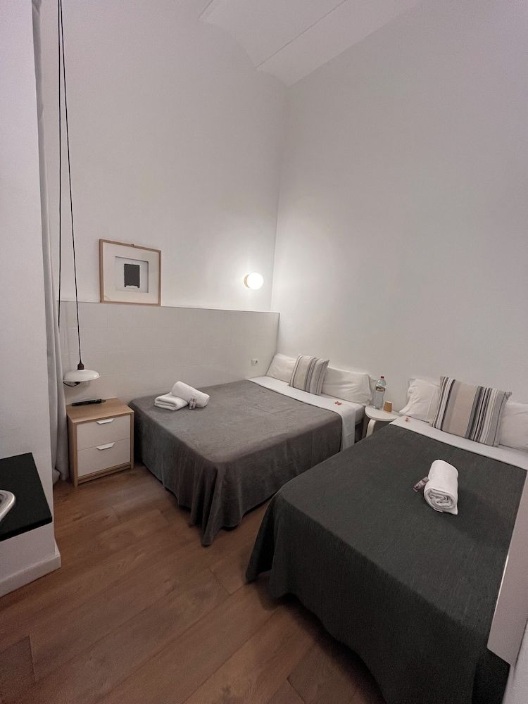 undefined Hostal Argo 2