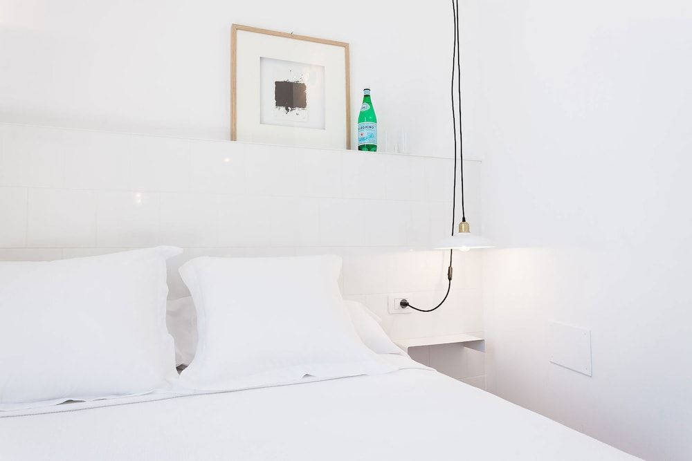 Hostal Argo Economy Double Room, 1 Double Bed, Private Bathroom (Interior-No views)