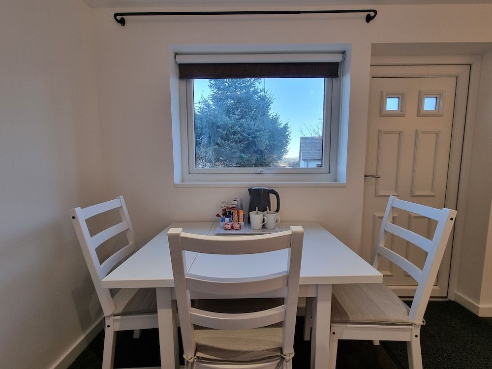 Carn Mhor Bed and Breakfast Triple Room, Ensuite 6