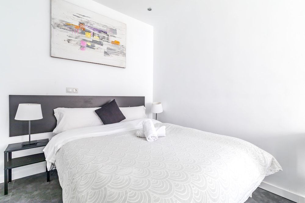 undefined AYZ Ulises - Auto check-in property 2