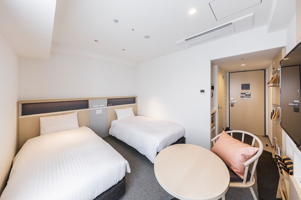 Basic Twin Room, Non Smoking