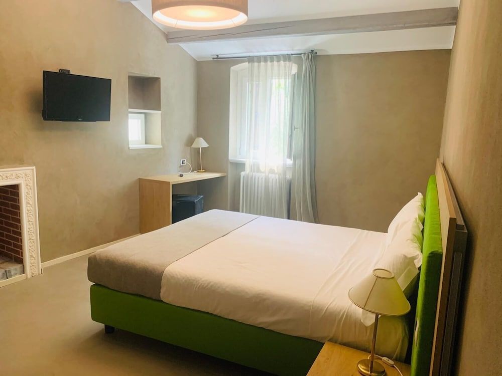 Hotel Conca D'Oro Basic Double or Twin Room, Hill View 6